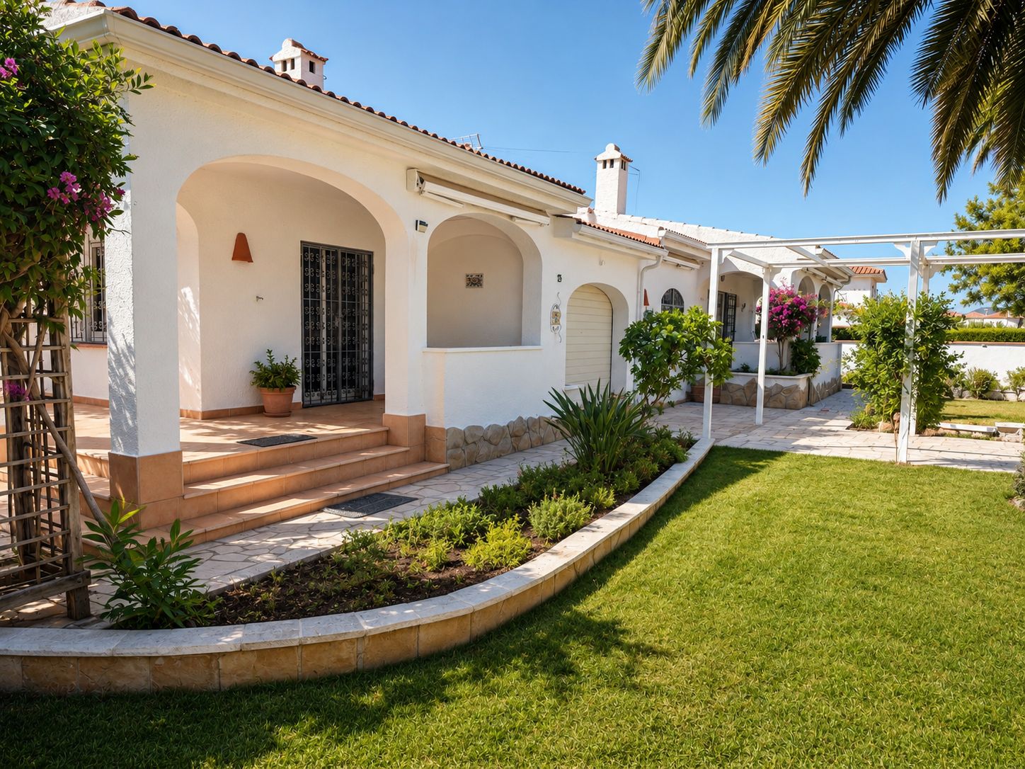 Villa Individuelle avec Deux Maisons - Opportunité d'Investissement dans la Zone de Plage - Image 1